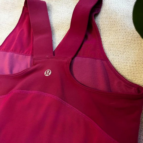 VGC Lululemon Pink Cross Front Top w/ built in Bra - Picture 3 of 6